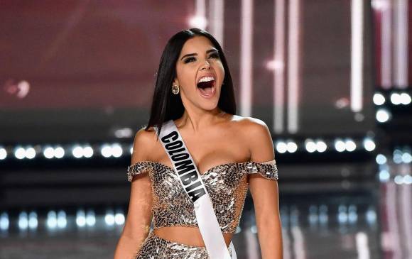 La alegría de Laura González fue notoria en la pasarela. FOTO AFP