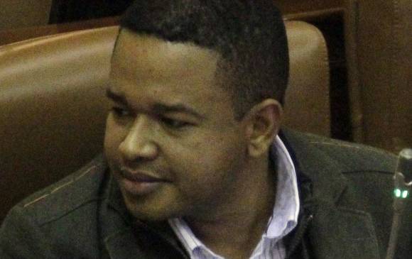 Yahir Acuña renunció al Congreso, según él, porque la gente de la región estaba solicitando su candidatura. FOTO Colprensa