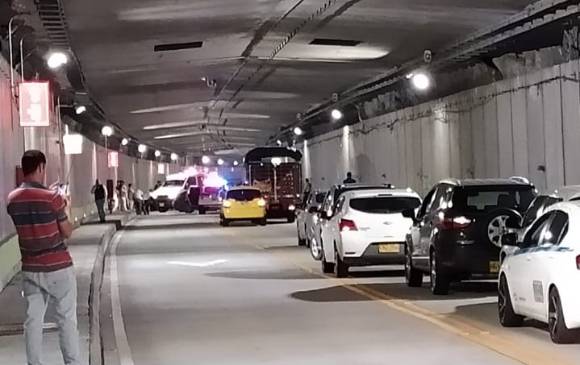 Aparatoso accidente dificultó movilidad en Túnel de Oriente