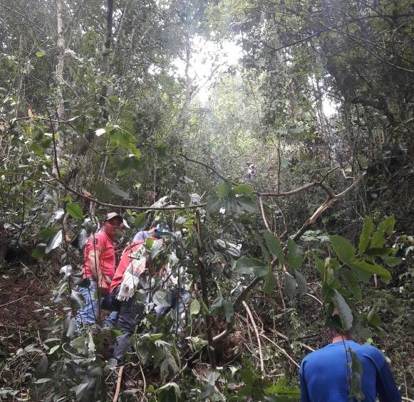 Un muerto y 12 heridos por jeep que cayó a un abismo en Caicedo