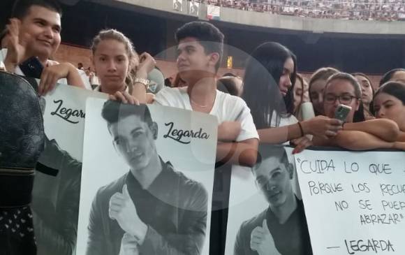 Entre música, lágrimas y amor, Medellín despidió a Fabio Legarda
