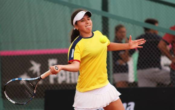 María Camila Osorio fue la mujer más joven de Colombia en disputar un punto de Fed Cup, el año pasado ante Paraguay, con 14 años y 11 meses. Un buen proyecto. FOTO cortesía fed cup 
