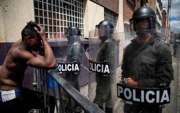 El Partido Verde y varias organizaciones de derechos humanos demandaron el Código de Policía ante la Corte Constitucional. FOTO Colprensa 