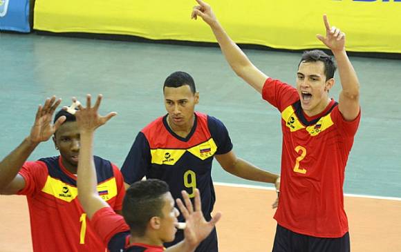 Doblete de bronce para el volei nacional