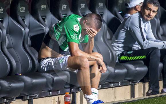 El Indio Ramírez mostró su frustración con lágrimas tras haber sido sustituido frente al Cali. Foto: Juan Antonio Sánchez