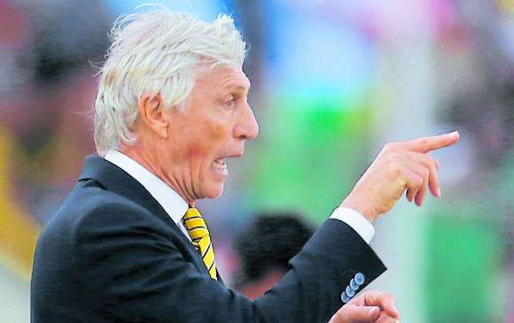Serenidad es la que deben transmitir el técnico José Pekerman y los aficionados en el duelo ante Ecuador, que intentará cerrarle todos los caminos a Colombia. FOTO AP