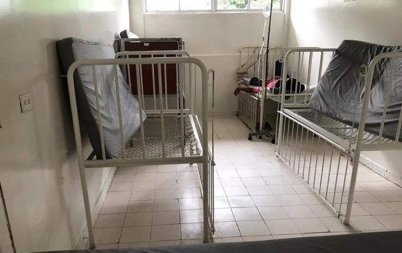 Esta es la sala de la Unidad de Cuidados Intensivos en el hospital de Leticia. Personal de salud contactado por EL COLOMBIANO, dice que no hay recursos para atender la emergencia. FOTO cortesía