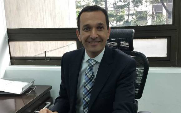 Rodrigo Suárez Castaño, director de la Agencia Nacional de Licencias Ambientales, estuvo en Antioquia reunido con las autoridades ambientales locales . FOTO COLPRENSA