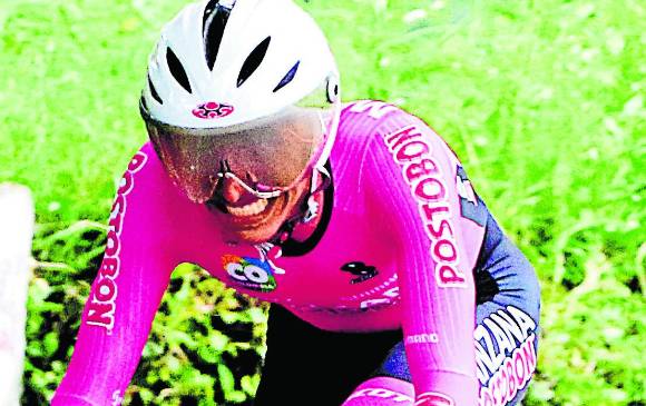 Daniel Muñoz festejó su primera participación en la Vuelta a Colombia, va paso a paso para lograr sus metas. FOTO Julio Herrera