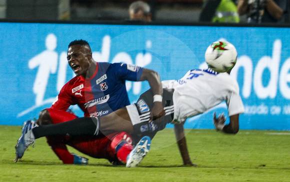 Momento exacto de la lesión del lateral izquierdo del DIM. FOTOS JULIO CÉSAR HERRERA