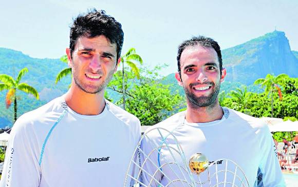 Robert Farah y Juan S. Cabal ya saben qué es triunfar en Brasil. Este año ganaron el ATP 500 de Río. FOTO colprensa