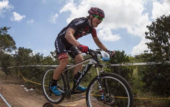 Santiago planea estar en Europa en 2017 para competir en Copas del Mundo y mejorar sus condiciones. FOTO cortesía gw shimano 