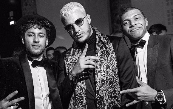 Así le cantó Maluma el cumpleaños a Neymar