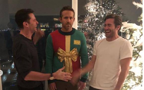 De izquierda a derecha: Hugh Jackman, Ryan Reynolds y Jake Gyllenhaal. FOTO Instagram @vancityreynolds