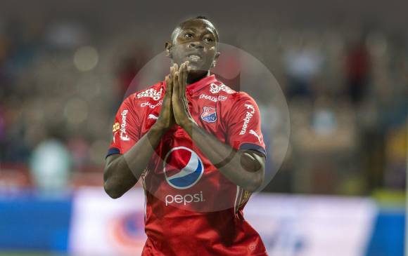 Juan Fernando Caicedo comandará el ataque del rojo mañana. Espera saber si su acompañante será Leonardo Castro o Hernán Hechalar. FOTO juan antonio sánchez
