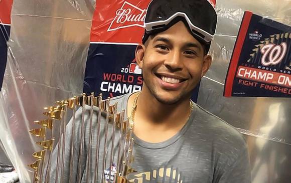 Título de los Nats también es de Adrián 