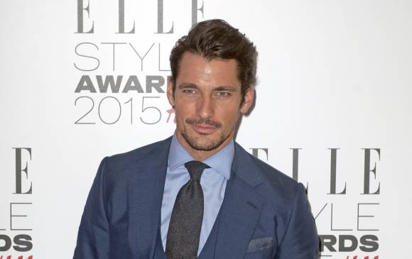 El modelo británico David Gandy posa a su llegada a los premios Elle Style el 24 de febrero de 2015, en Londres, Reino Unido. FOTO EFE