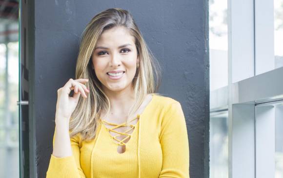 Natalia Gallo es conductora de noticias en Telemedellín. FOTO MARIO VALENCIA