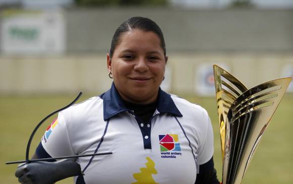 Alejandra Usquiano, tiradora paisa que ganó la final de la Copa Mundo. Seguridad en el campo y las aulas.