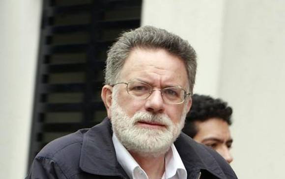 El excomisionado de paz, Luis Carlos Restrepo, advirtió que sus sugerencias no comprometen al Centro Democrático ni han sido consultadas con sus voceros. FOTO COLPRENSA