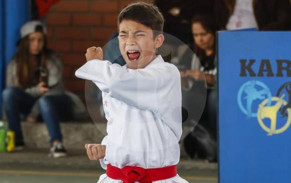 A sus 12 años, Felipe Duque debuta en Juegos Departamentales. Y hoy, puede ganar su primer oro. FOTO robinson sáenz