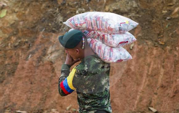 El Gobierno denunció que en algunas zonas veredales, las Farc han exigido hasta la construcción de gimnasios. FOTO Jaime Pérez