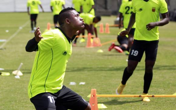Fabio Burbano estará en la titular del Envigado para el juego de esta noche ante Millonarios. FOTO Manuel Saldarriaga