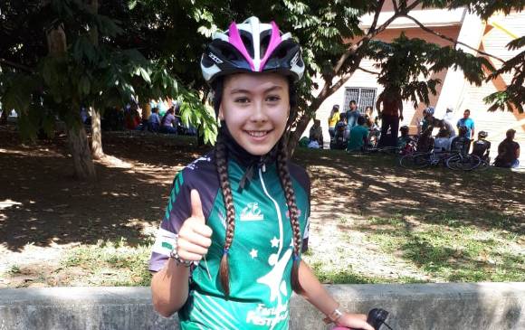 Valeria compite por cuarta vez en el babyciclismo. En su corta carrera ya suma 25 trofeos en este deporte. FOTO EL COLOMBIANO