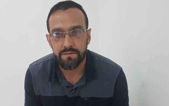 Alias “Rayo” fue capturado en la avenida Las Palmas, cuando conducía un vehículo. FOTO CORTESÍA