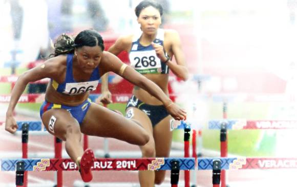 Desde las pruebas de clasificación Lina Flórez se mostró fuerte y veloz. Al final logró celebrar. FOTO colprensa