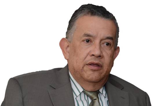 Álvaro Rojas defendió la importancia del papel de los notarios en la sociedad. FOTO cortesía
