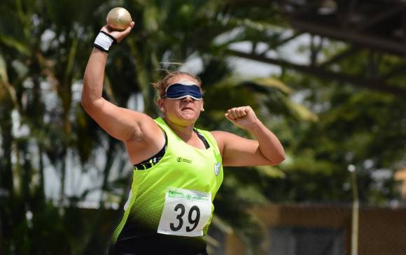 Yesenia Restrepo ganó ayer el oro en la bala. Hoy tiene el reto de lograr igual medalla en el disco. FOTO Cortesía Indeportes