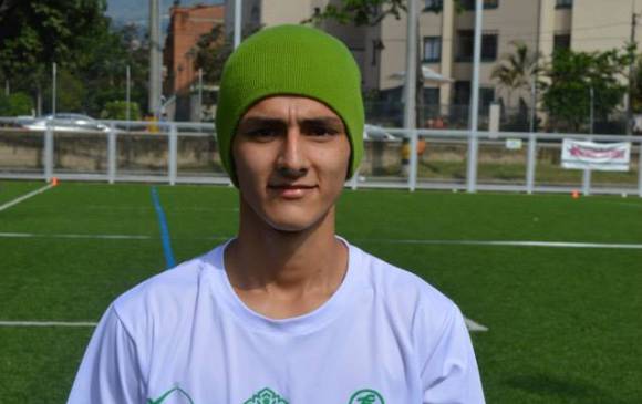Julian lleva cerca de un año y medio practicando el Ultimate. FOTO CORTESÍA