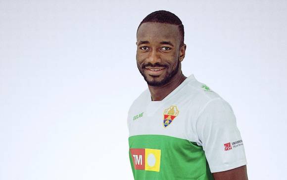 El defensa colombiano Neyder Lozano (Elche), primer fichaje del Granada. Foto: @Neyderlozano8
