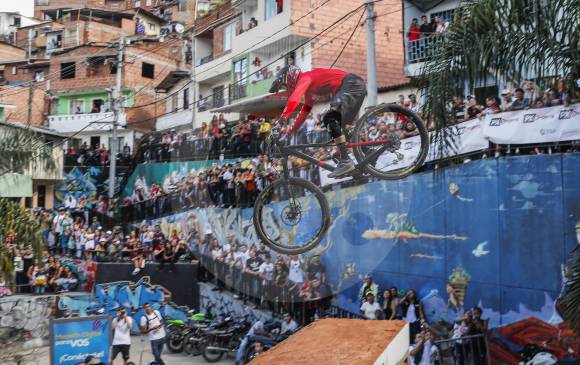 Tras el vibrante evento, el próximo domingo se tendrá el Urban Bike nocturno del Inder, en La 13. FOTOS RÓbinson Sáenz Y CARLOS VELÁSQUEZ