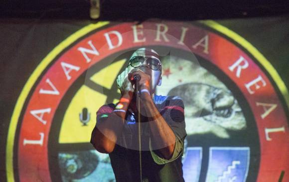 Una banda que no está Bajo Tierra