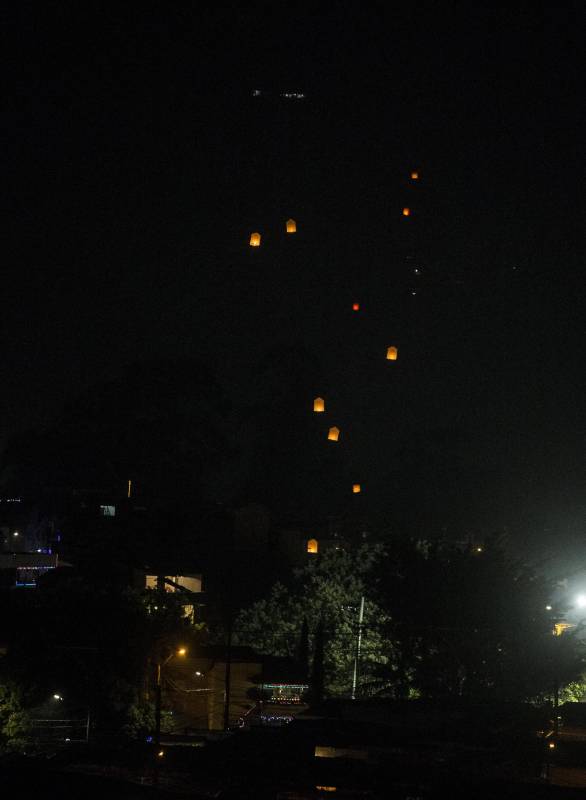 En Itaguí también se reunieron varias familias a conmemorar el día de la Inmaculada Concepción. Foto: Jaime Pérez