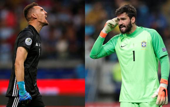 Hoy se vivirá un duelo de arqueros con un Alisson invicto en los cuatro partidos (360 minutos con la valla en cero) y un Franco Armani que lleva dos cotejos sin recibir tantos. FOTO reuters