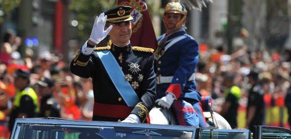 Felipe, corona para la renovación