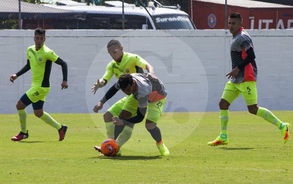 Nike Gómez, Rovira, Jéfferson Gómez y Andrés Orozco, posibles titulares para hoy. FOTO jaime pérez