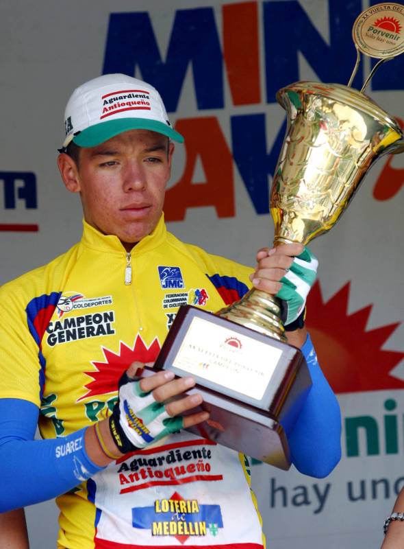 En sus inicios, con el equipo Aguardiente Antioqueño, se coronó campeón de la Vuelta del Porvenir 2004. FOTO CORTESÍA