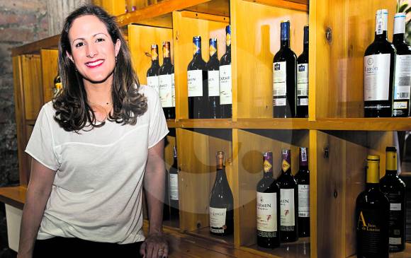Entre los vinos que Bibiana quiso traer a Colombia desde California hay un Rosé of Syrah, un chardonnay, un 2014 Pinot Noir y un 2014 Merlot. Todos inspirados en nuestro país. Los comercializará en línea mediante la web Tomo Vino FOTO Julio César herrera