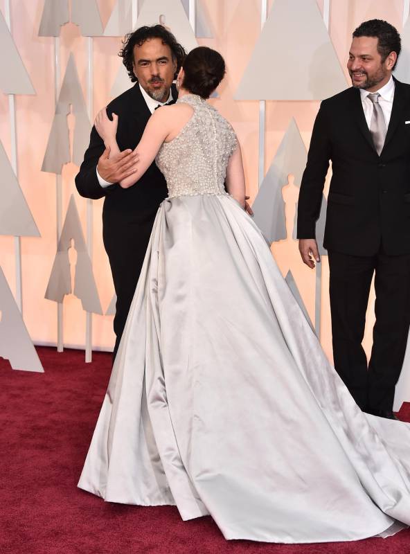Alejandro Gonzalez Inarritu y Felicity Jones. FOTO AP