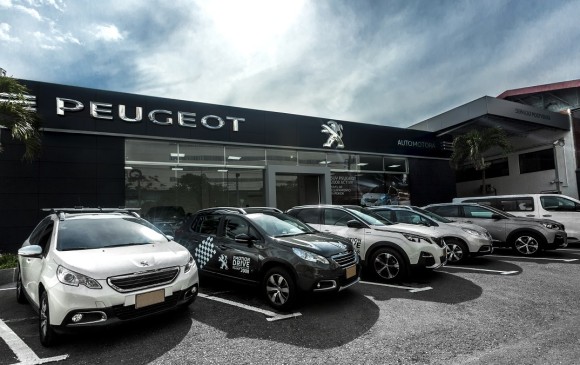 El concesionario Automotora Peugeot, ubicado frente a Ciudad del Río, ofrece el respaldo y garantía postventa.