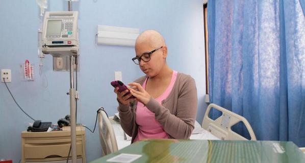 Patricia Franco, la madre de Camila Abuabara, confirmó este miércoles que el estado de salud de su hija es delicado. FOTO COLRPENSA