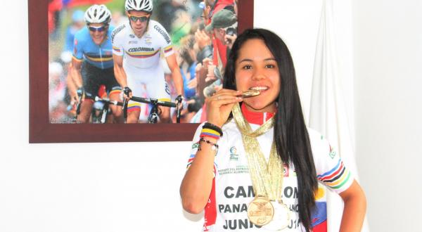 Camila Valbuena es una de las pedalistas favoritas para ganar la Vuelta del Futuro. FOTO CORTESÍA
