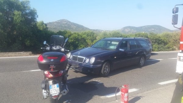 Este fue el carro involucrado en el accidente. FOTO TWITTER