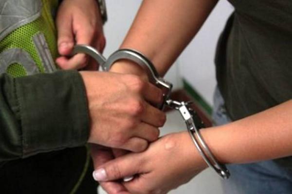 Según las autoridades, la droga pertenecía a una organización narcotraficante denominada ‘Los del Pacífico Sur’. FOTO COLPRENSA