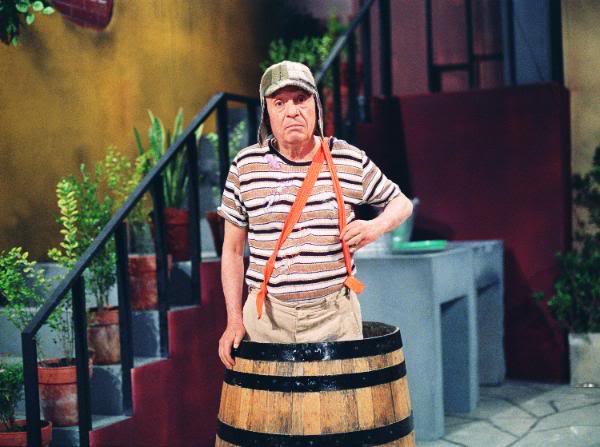 Bolaños, creador de entrañables personajes de televisión como el Chavo del 8 y el Chapulín Colorado, que divirtieron a millones de espectadores, sufría desde hacía varios años problemas de salud que lo mantenían alejado de la vida pública.