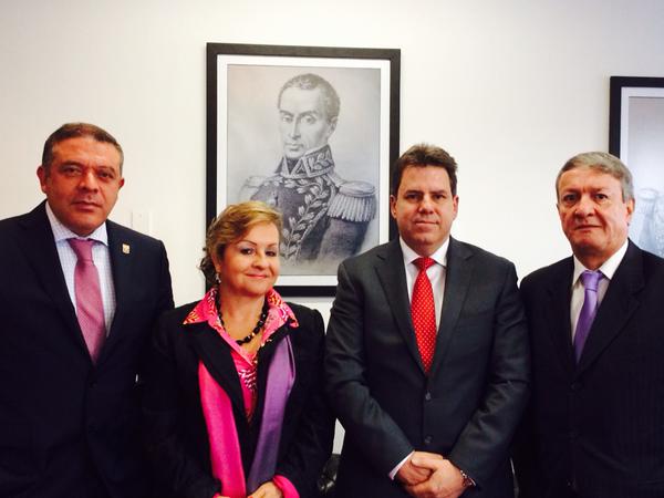Bernardo Alejandro Guerra, Aura Marleny Arcila, Eugenio Prieto y Libardo Álvarez son los precandidatos que buscan el aval liberal. FOTO cortesía